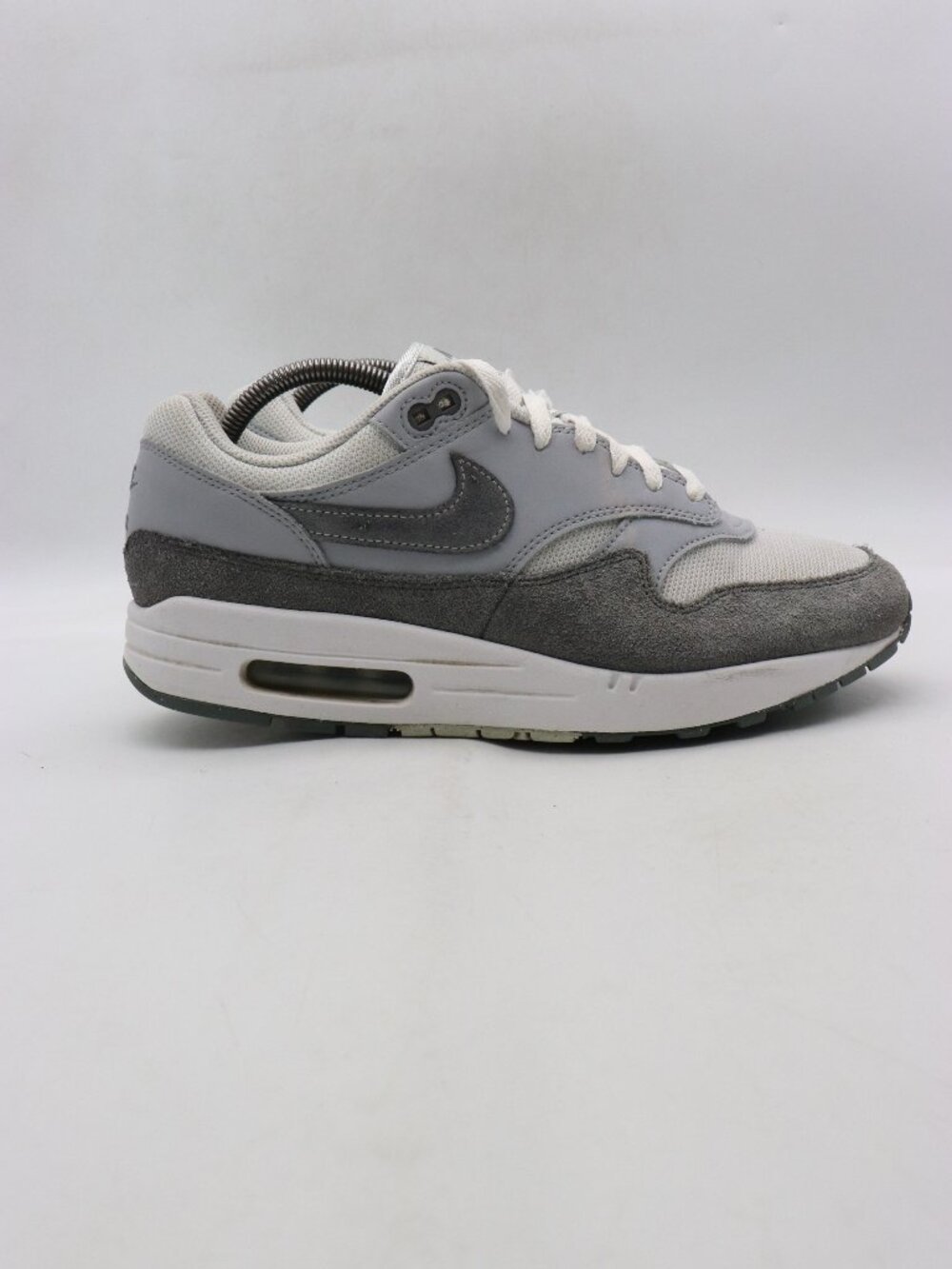 Nike Air Max 1 Men's Size 10.5 Photon Dust Wolf Grey Running Snekaers HM9936-001
